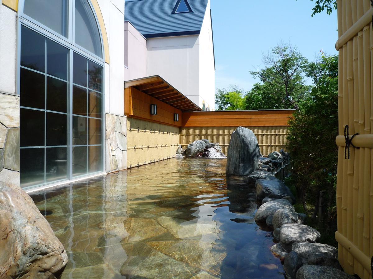 Maure Villa Момбецу Екстериор снимка